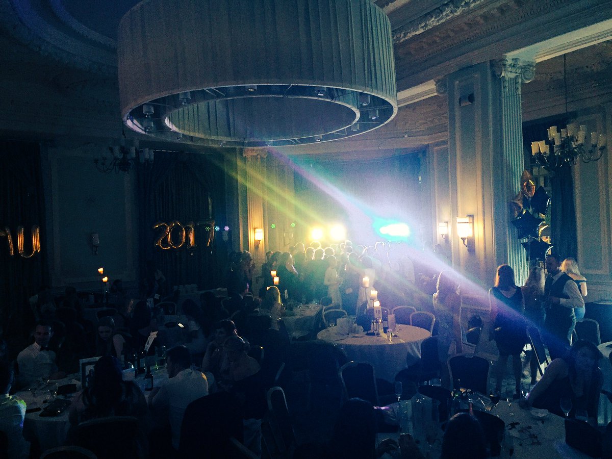 MMU Summer Ball 2017 tweet media