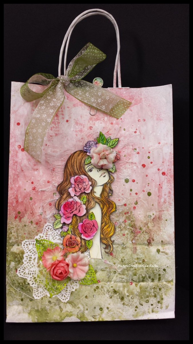 kaita_maldonado's tweet photo. Bolsa Crafts Olivia. @Prima_Marketing #manoscreativasdekaita #primaflower #primamarketing https://t.co/nrCtTVhT4D
