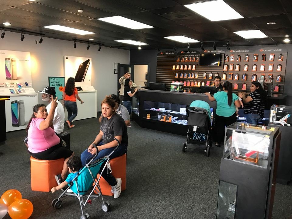 Mario Villarreal (@mario_boost) on Twitter photo We're doing this LIVE at Extravagant in Brownsville, TX and MetroPCS customers are loving the party! #FlipOffMetro <a href="/ChrisVasquez110/">CHRISTOPHER VASQUEZ</a> We're doing this LIVE at Extravagant in Brownsville, TX and MetroPCS customers are loving the party! #FlipOffMetro <a href="/ChrisVasquez110/">CHRISTOPHER VASQUEZ</a>