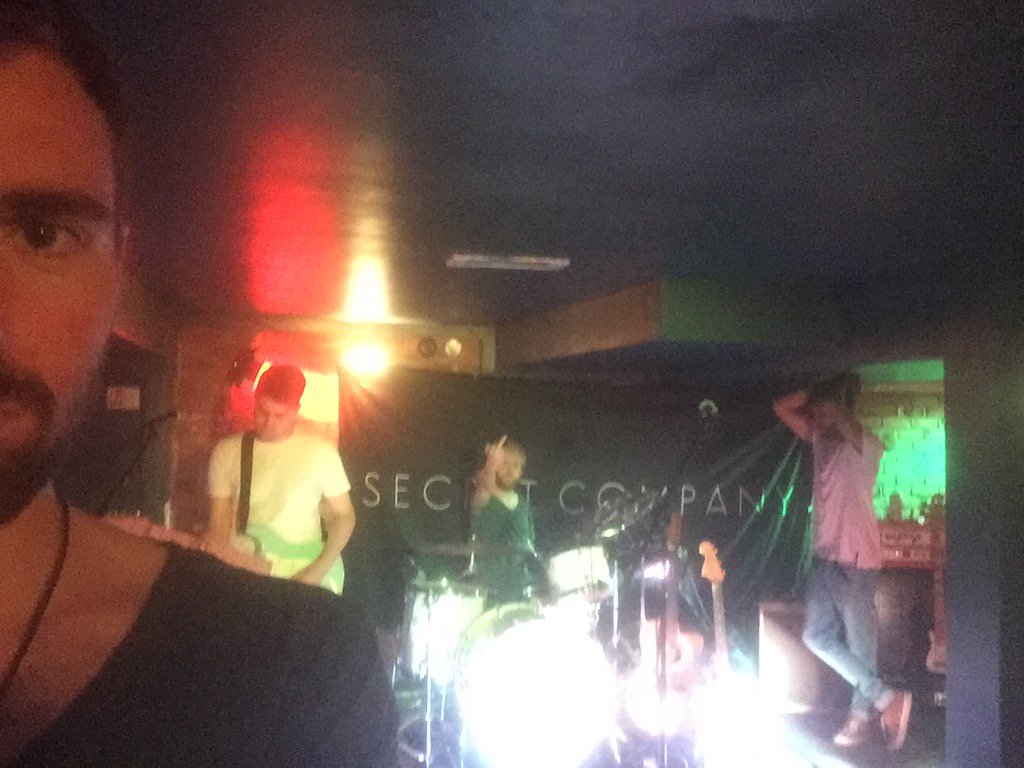 MoOooOoooOoo🐮 on at 10pm. Come down early to see <a href="/kieracourtt/">Kiera Court</a> at 9pm