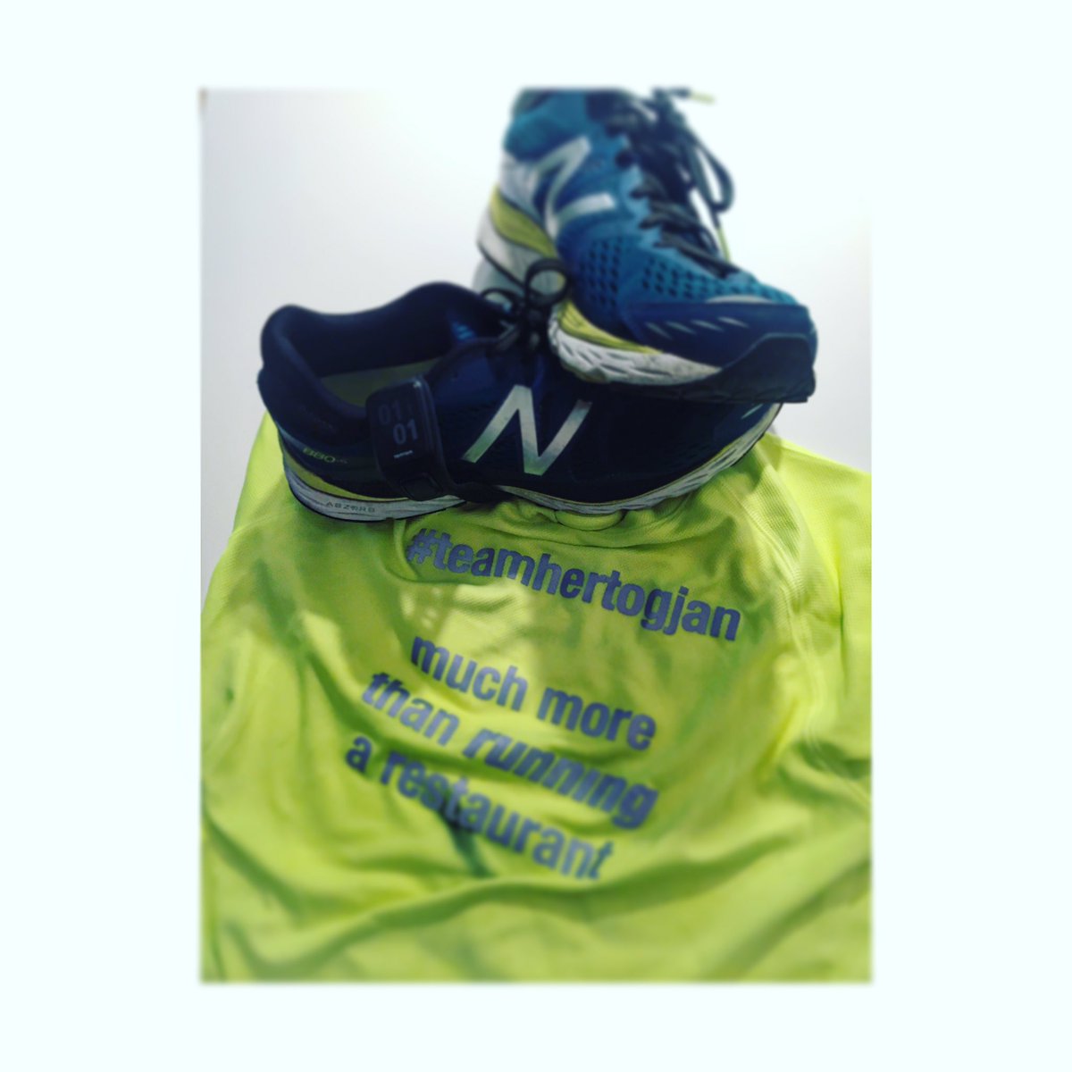 Gertdemangeleer's tweet photo. The perfect weather to enjoy an #lsdtraining night run #teamhertogjan #nevergiveup https://t.co/ReewIviiFK