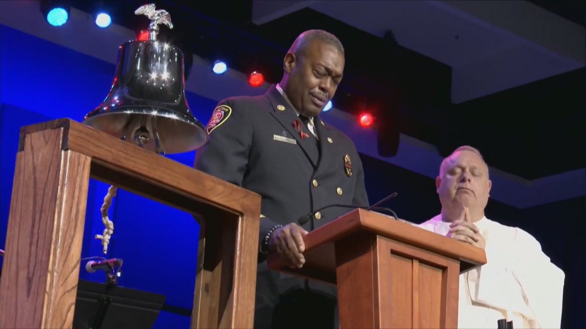 stacewelsh's tweet photo. 'Scott will forever be our brother:' SAFD rings final bell for Deem. https://t.co/luVBrmF4lh #PrayForSAFD @KENS5 #kens5eyewitness https://t.co/2v0Drbmtgt