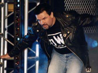 Happy birthday to Eric Bischoff 
We hope your day is just 