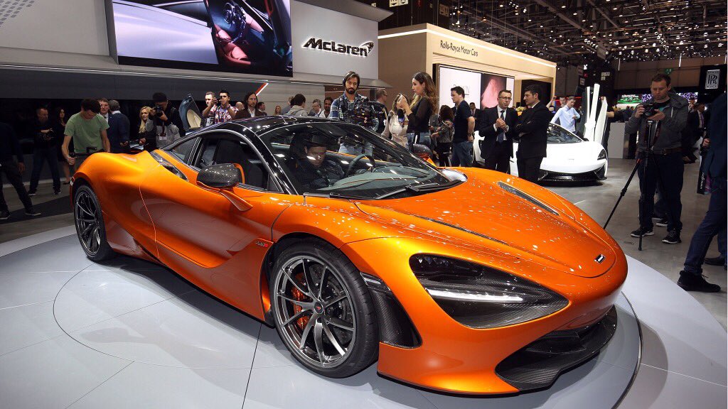 Dream__Cars888's tweet photo. Orange McLaren 720s. #Orange #McLaren #DreamCars #SuperCars  #HyperCars #SportsCars #RallyKings #DrivePartyRepeat #VehicleVirgins 🍊 https://t.co/p8s2RgPNzT
