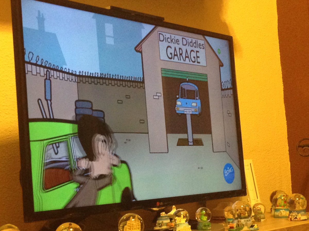 tapuji's tweet photo. Plan de viernes a las 2:30 de la mañana cuando no puedes dormir MrBean https://t.co/53G1SJ0Lmj