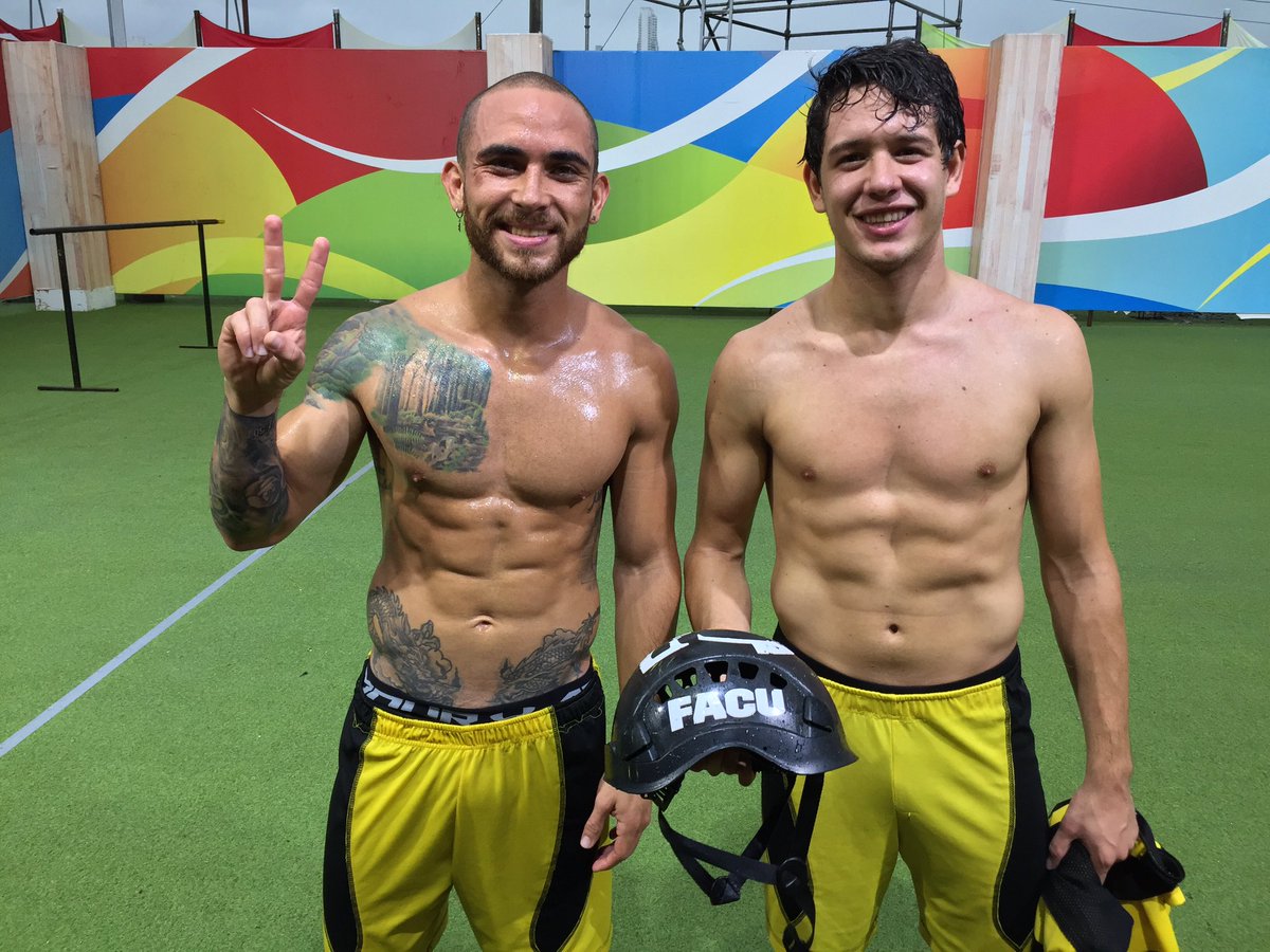 calle7panama's tweet photo. Los competidores amarillos que ya están en la etapa verde @rafec7pa y @facuc7pa 

Los que apoyan a la #fiebreamarilla dejen muchos 💛💛💛 https://t.co/90IieeTHHr