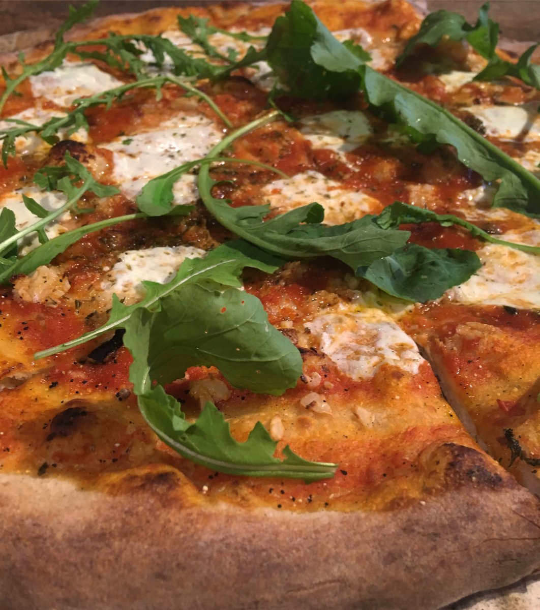 FlatbreadP's tweet image. Happy Friday! Come try this weeks awesome specials! Remember we also deliver using #grubhub or #dashed delivery! @Grubhub @DASHEDdelivery