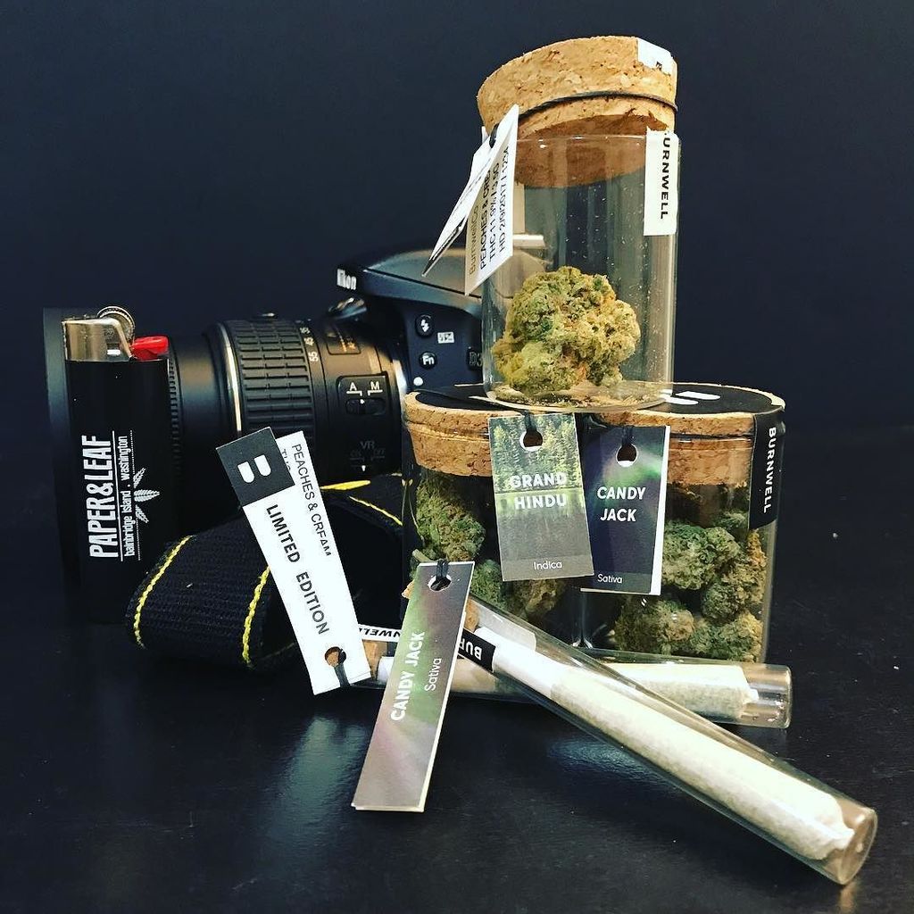 EricArcana's tweet photo. Look & smell amazing; #trifecta from @burnwellco. Proper photos after some #research with @420edinstead #letsgethi… https://t.co/XVrTIhtPDO https://t.co/aAsX428ZFN