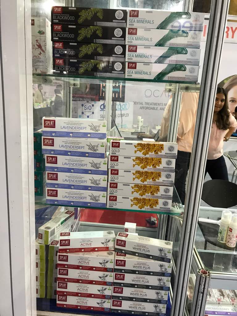 SplatIndia's tweet photo. Hell yeah!! SPLAT is rocking!! Make a visit at the FAMDENT 17 #splat #famdent #awesomeflavours #kids #dentists #oralcare #toothpaste #foam https://t.co/dq0gDXbrax