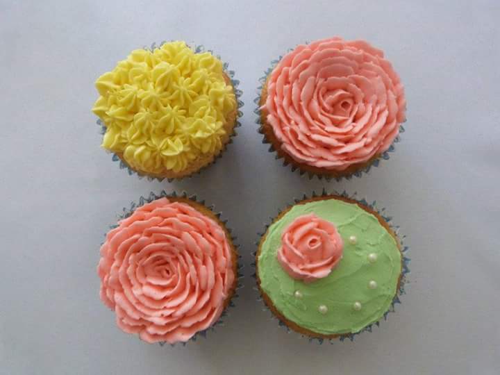 ASliceSC's tweet image. Want to eat cakes like these to help local charities? Pledge now! startsomegood.com/a-slice-of-the… @StartSomeGood #sunshinecoast