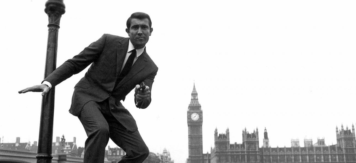 PalaceNova's tweet photo. Remember that one time there was an Australian James Bond 007...

#BecomingBond #AmericanEssentialsFF https://t.co/QtqPKLHT6g https://t.co/SvJbqwww8U