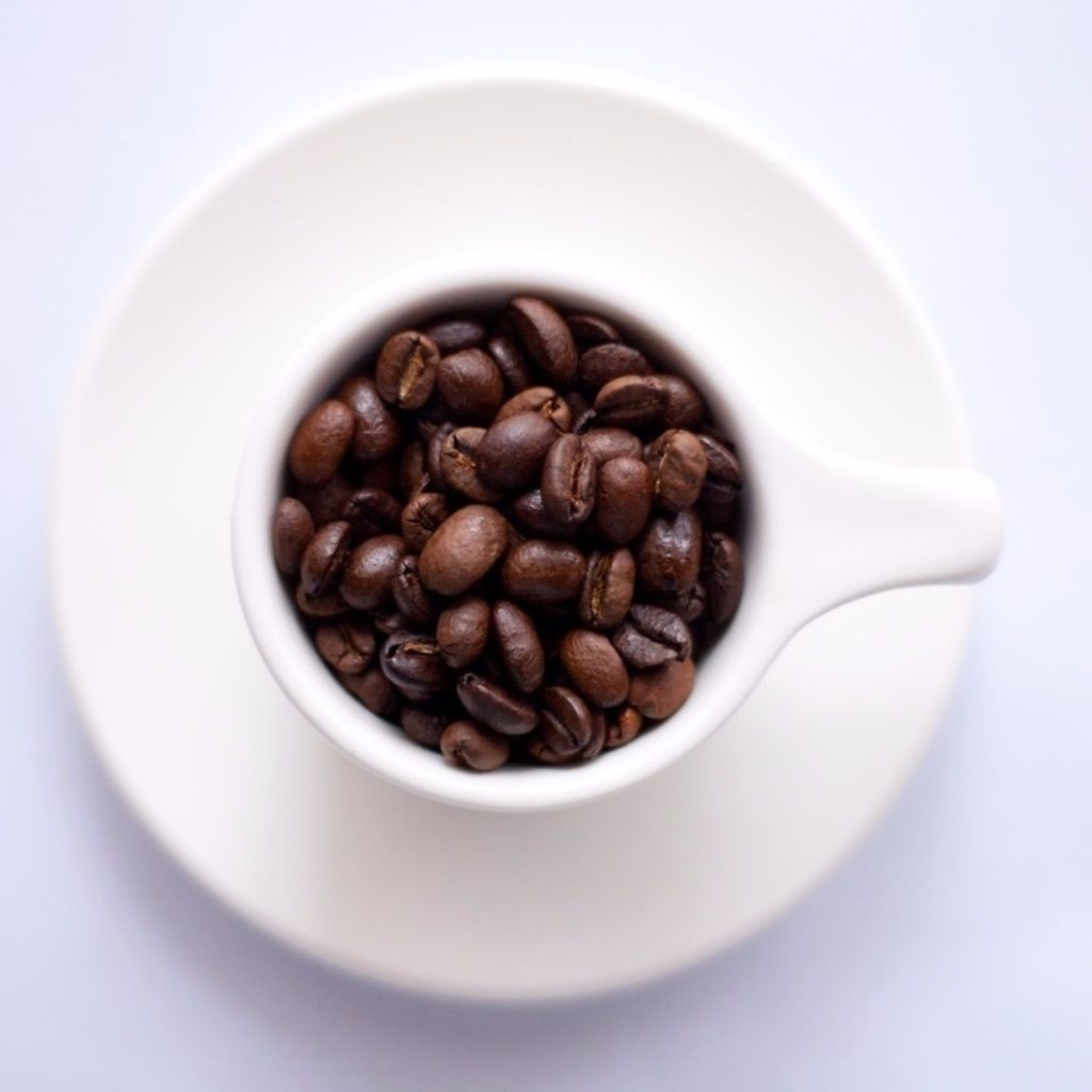 escapethegrind1's tweet photo. Fed up with #namefails? Break the chain #shoplocal. We're exchanging Nero loyalty cards for free coffee, see https://t.co/HW2PXwu1st #balham https://t.co/EyxsrrX7FF