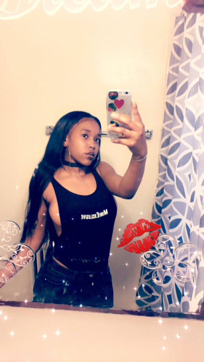 mini_exclusive's tweet photo. lil sis rocking #miniexclusive body suit $20 on our website -> https://t.co/2xGMjCE106 https://t.co/SiOFWtGCUp