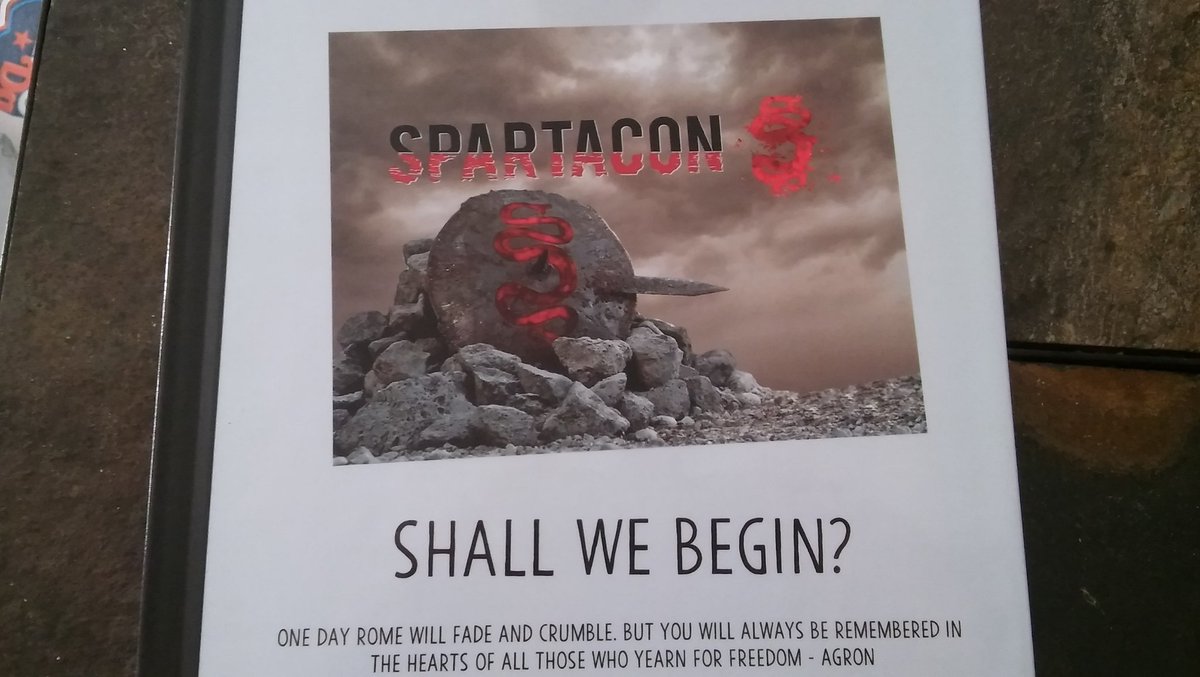 LadyHope1983's tweet photo. It came! @DgFeuerriegel @ToddJLasance @CAntidormi @Screenguy69 @SMerrells #spartacon #redserpents https://t.co/QRikOABR69