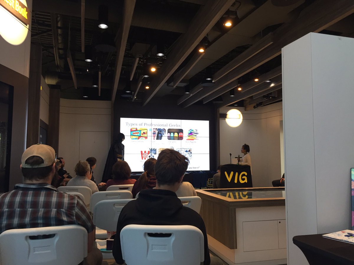JenKennett83's tweet photo. D'Andre Wilson-Ihejirika speaking about the amazing power of science, encouraging youth in STEM and being a professional geek #geekspeakymm https://t.co/JeCx5C0jYk