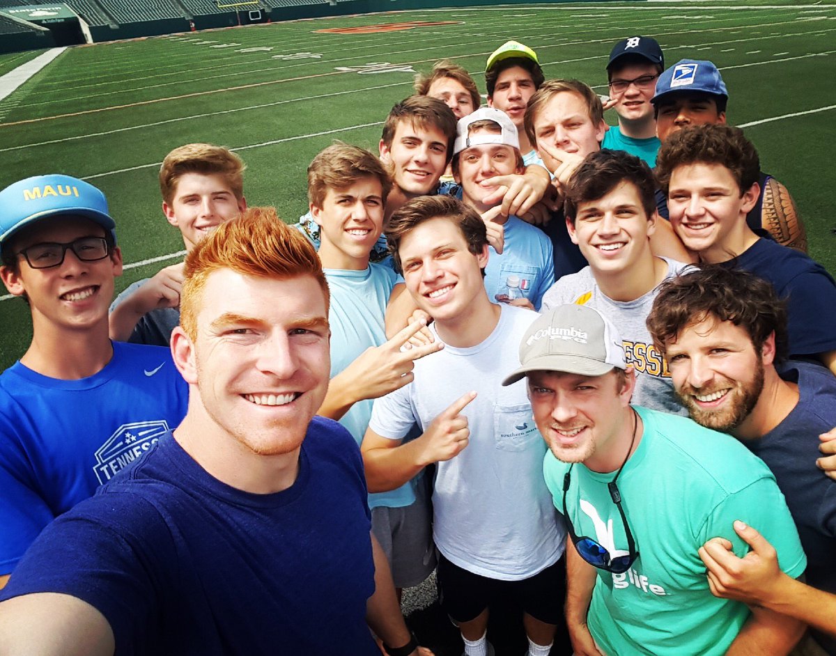 timhalperin's tweet photo. The words of @andydalton14 are still lingering for my @YoungLife guys and me: success is empty if your identity isn't in Jesus. What a day! https://t.co/DjRAuInkEi