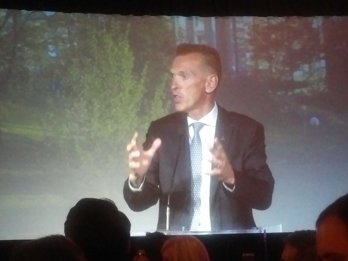 jimmillsOI's tweet photo. #RayIvany once again delivered an elegant speech w/o notes at the @AcadiaU #Alumni dinner tonight at his tribute. #Rockstar https://t.co/hOMlBvQ2zX