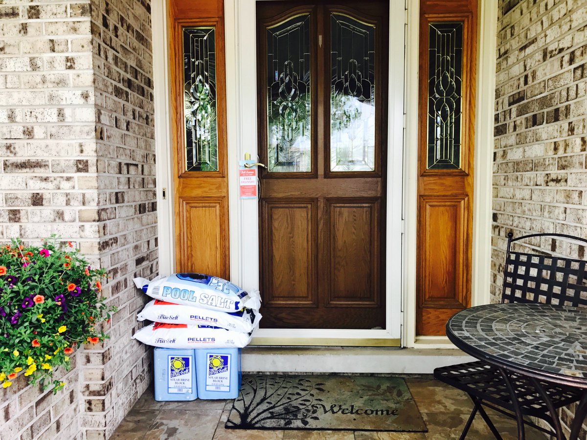 Salt_Express's tweet photo. We'll bring your salt &amp; beverages right to you! https://t.co/iOcFq18PxK