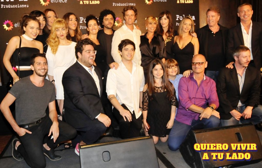 NochesDelTrece's tweet image. Gracias a los actores que dieron vida a increíbles personajes en una gran novela ¡Por siempre #QuieroVivirATuLado! @flor_de_p @latoscano1ra