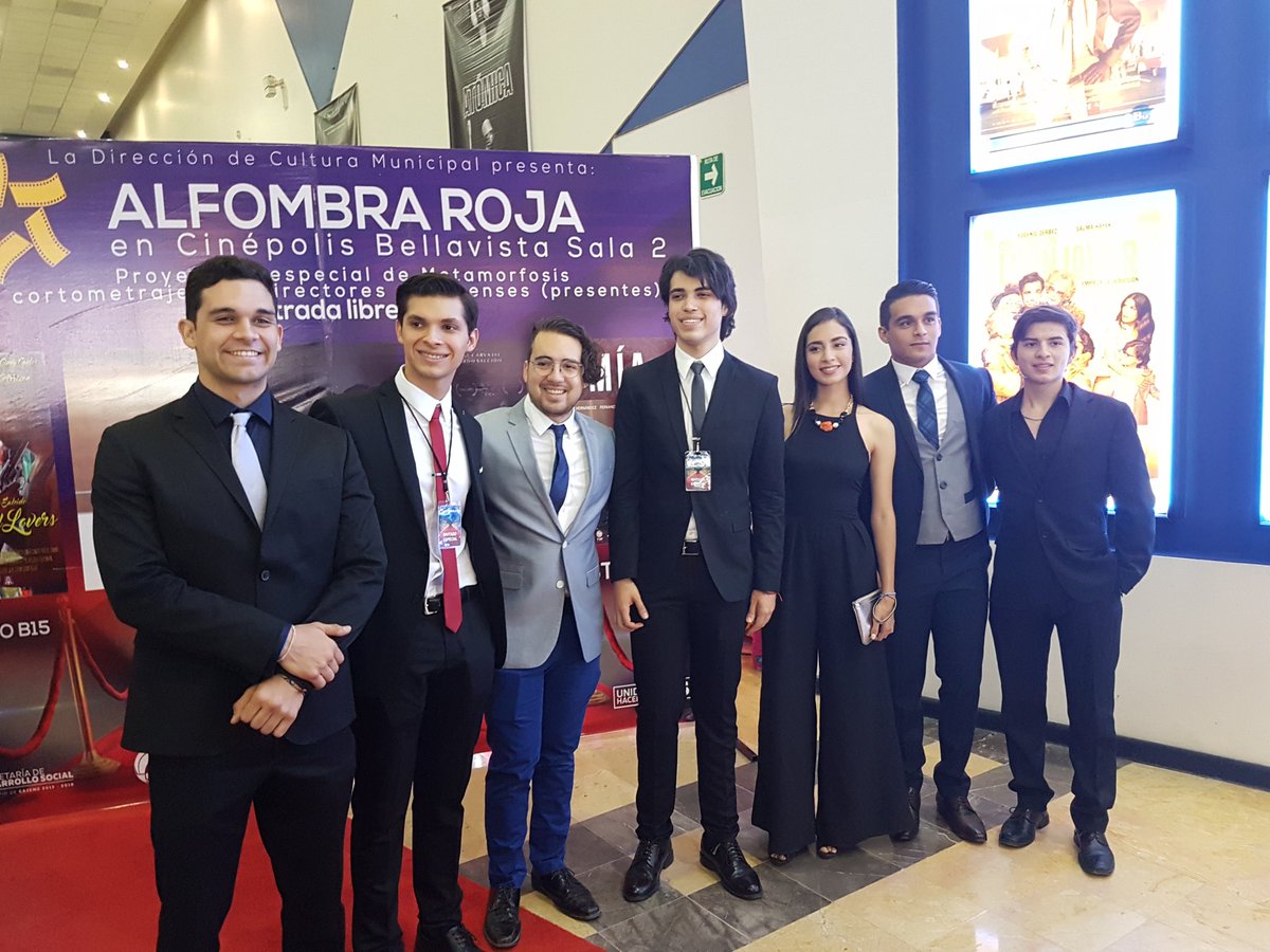 hangoutsonora's tweet photo. En @Cinepolis se vivió la alfombra roja de 5 cortometrajes de Cajemenses. Felicidades a @cultura_cajeme por impulsar el talento regional https://t.co/RkcgUlgBnE