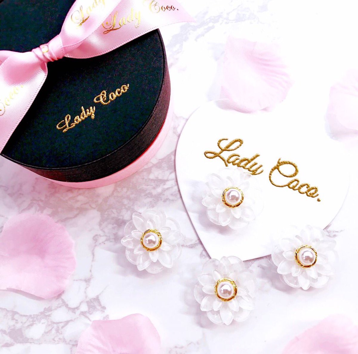 purelamo's tweet photo. ピュアラモ×Lady Coco コラボ企��のお知らせ🐰💓
来月、可愛いitemが勢ぞろいの、今話題のLady Coco.さんとコラボ企画をします😋❣️
ピュアラモコラボ企画限定カラーの可愛いitemもプレゼントしますのでお見逃しなく😆✨
#プレゼント企画 #ピュアラモ https://t.co/78QGm8v0sO