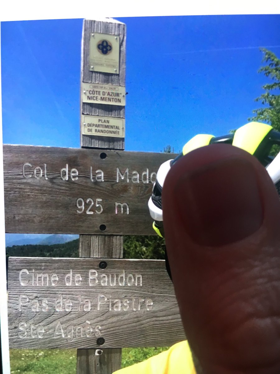 MonkFrystonCC's tweet photo. Great ride up Col De La Madone today. Shame @andrew_gatenby couldn't make it! @mikeTVpowpow @wickywilson @ToastedSnowman @bobbytbadger https://t.co/tqD26DnuHB