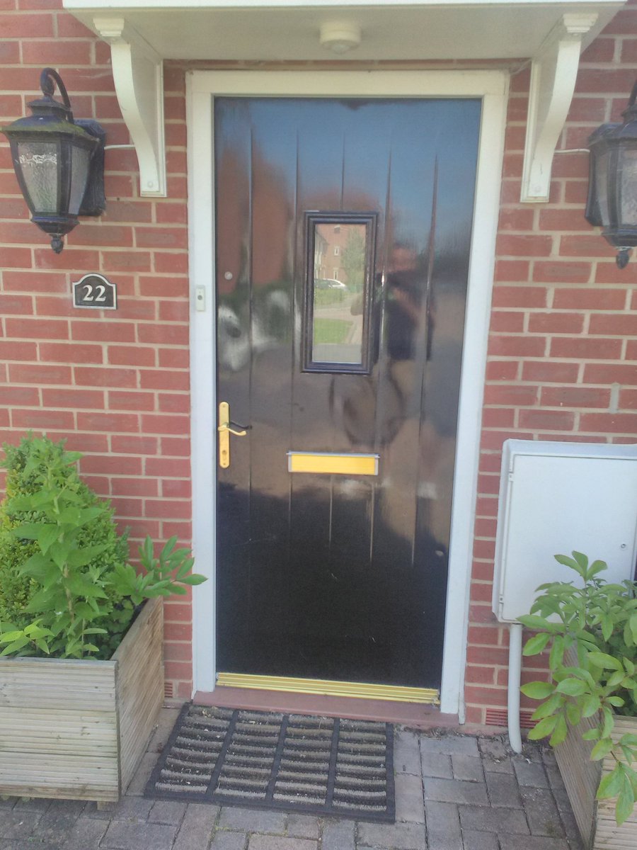 Sure4Doors tweet media