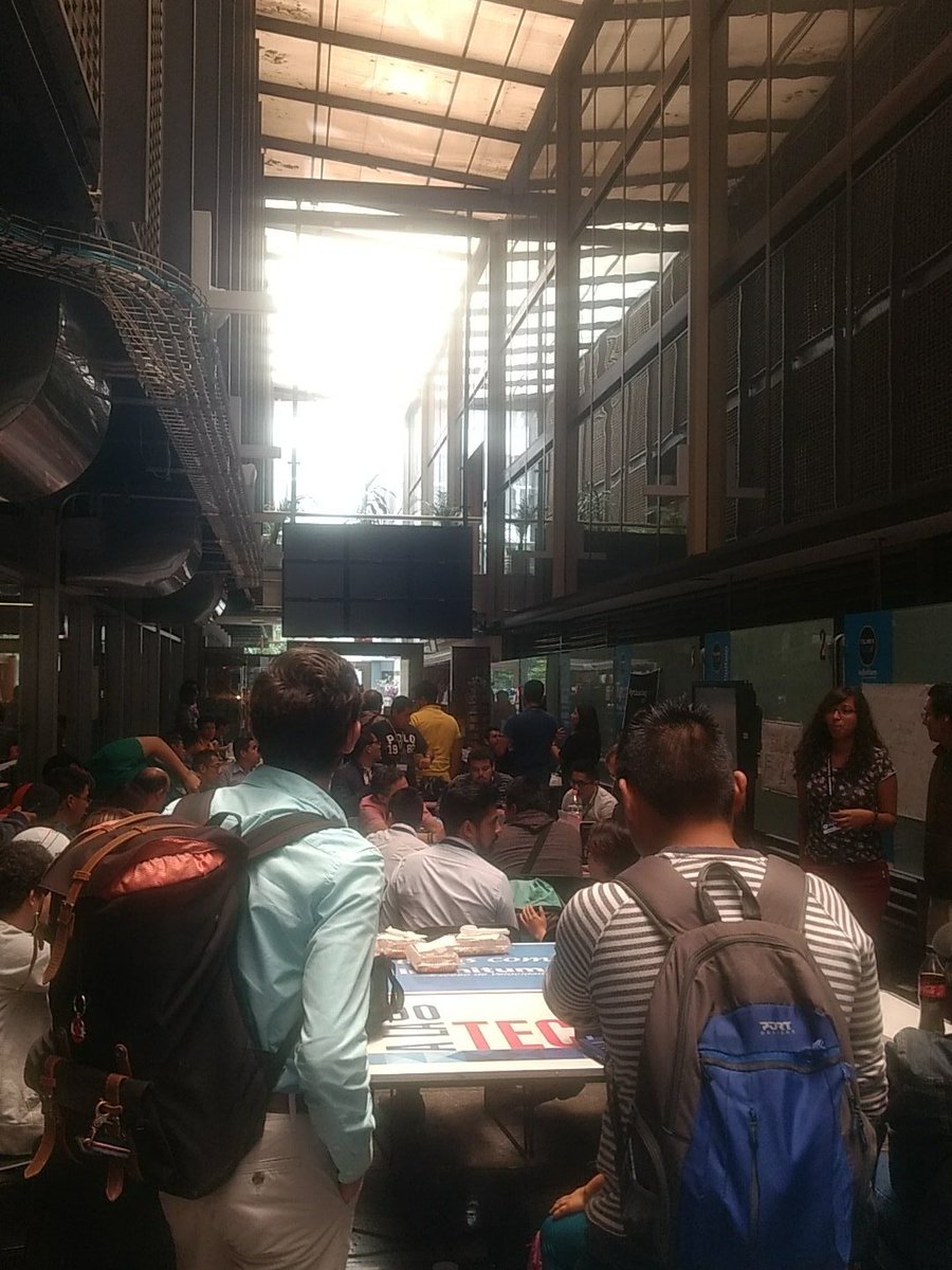 Branf56's tweet image. #PythonDayMx17