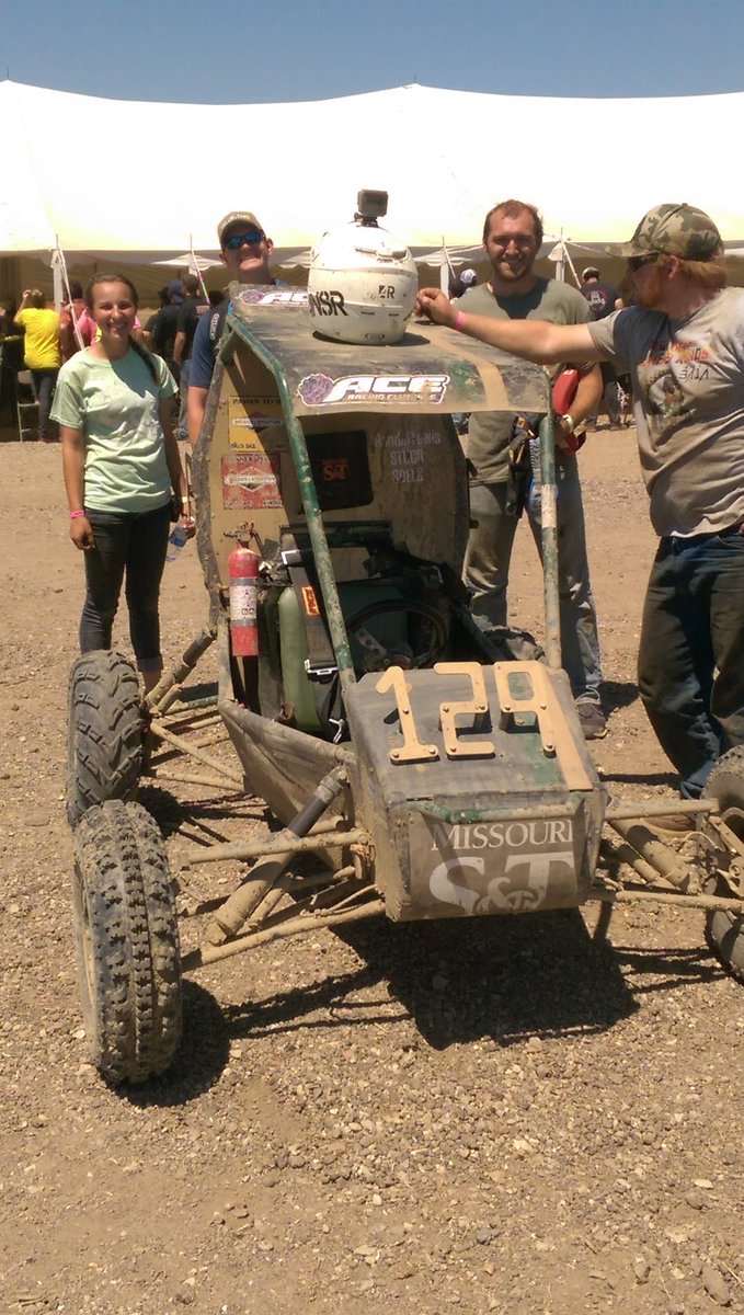 MinerBaja's tweet photo. After two broken knuckles, a cobbled together knuckle, and extreme perseverance the endurance race is over. #riseabovethemud https://t.co/eMe9byt4sr