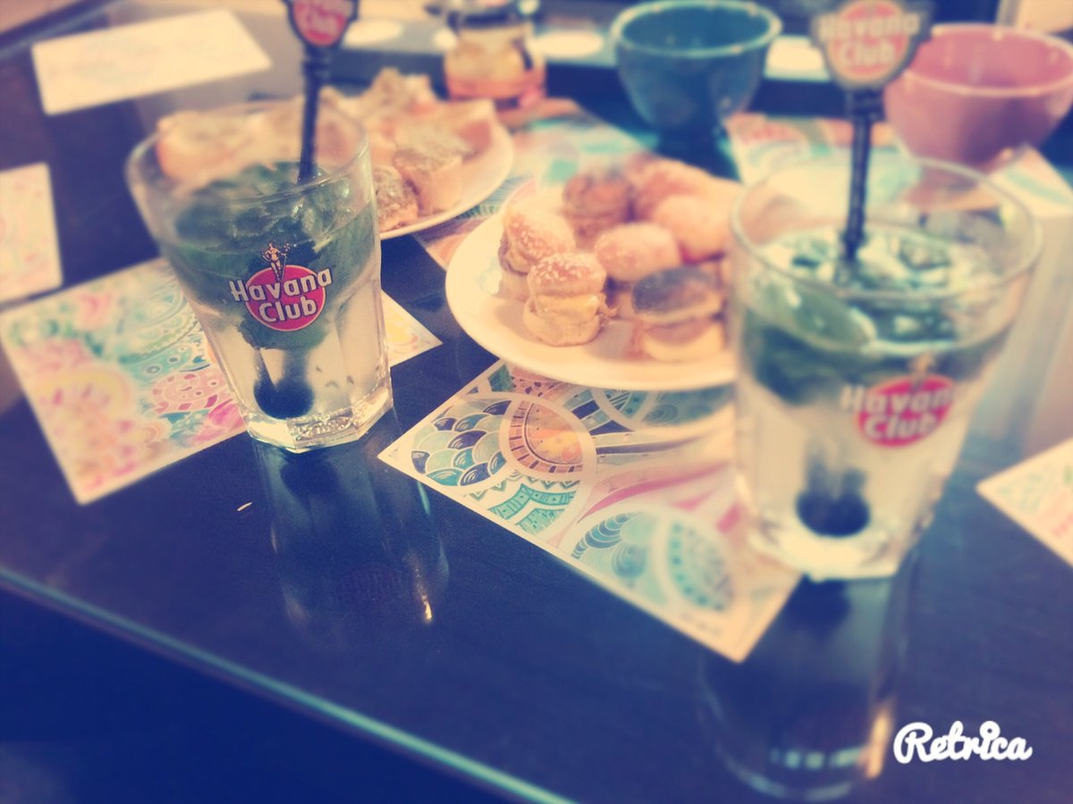 Profdemusique's tweet photo. Petit mojito pour finir cette journee copies/bulletins/prep conseil de classe #apero https://t.co/9pnbNlJlWQ