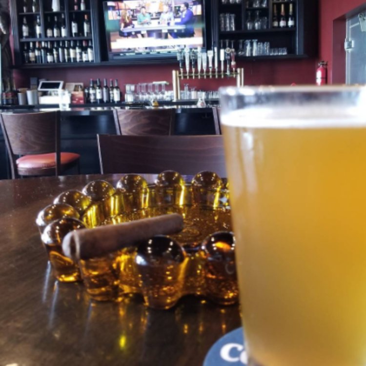 Boknowscigars's tweet photo. Just another day at Bo's. Thanks for the pic, @limatime77! https://t.co/lm3Xzhv9FI