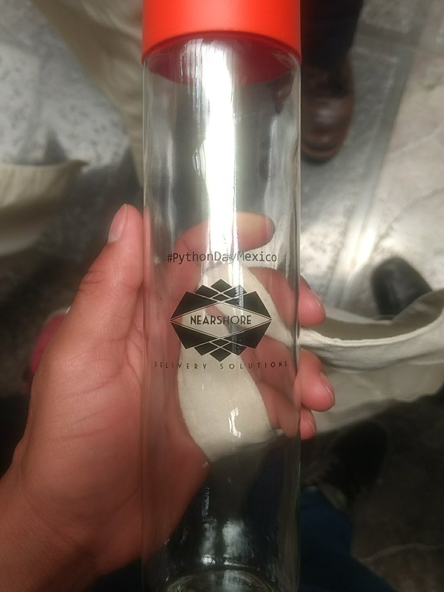 Branf56's tweet image. #PythonDayMx17
Genial ❤🙌