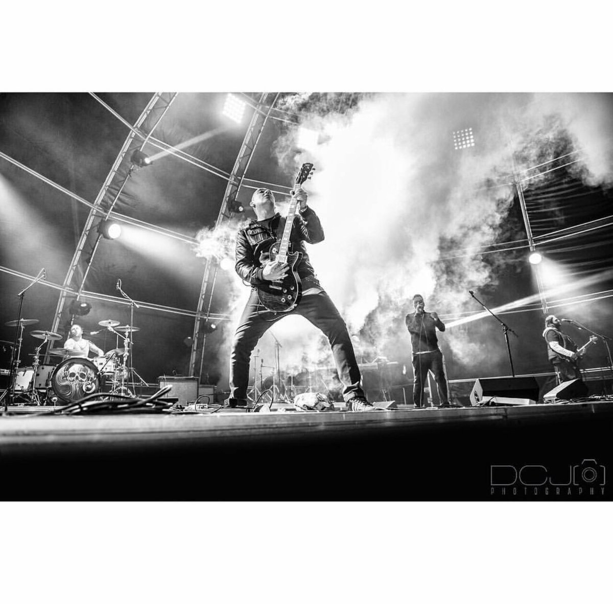 Snapshot from tonight #TheRealConcertSeries brought to you by <a href="/CapeTalk/">CapeTalk on 567AM</a> for #KnysnaFireRelief