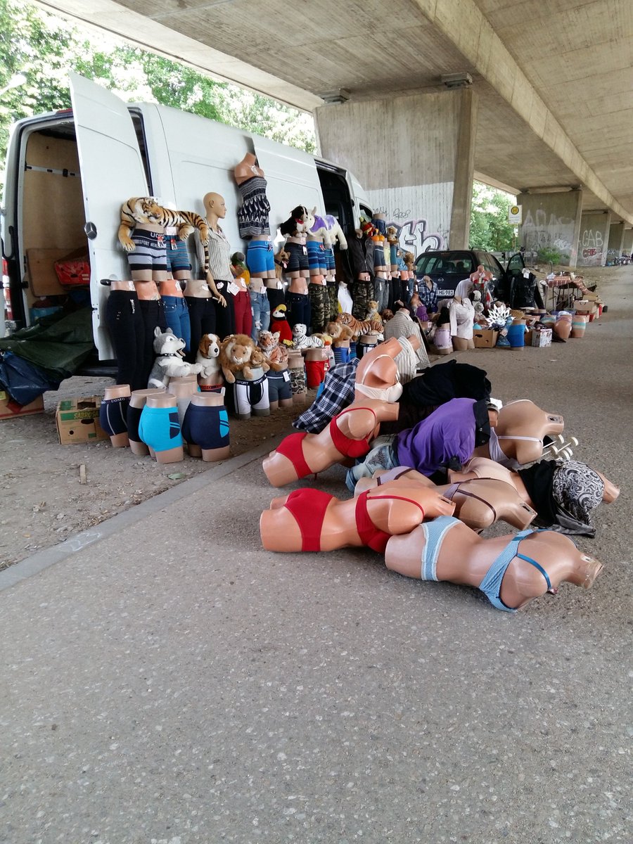 BarbaraStock13's tweet photo. #junkmarket - #Trödelmarkt
#BarbaraStockPhoto https://t.co/myjth9iATe