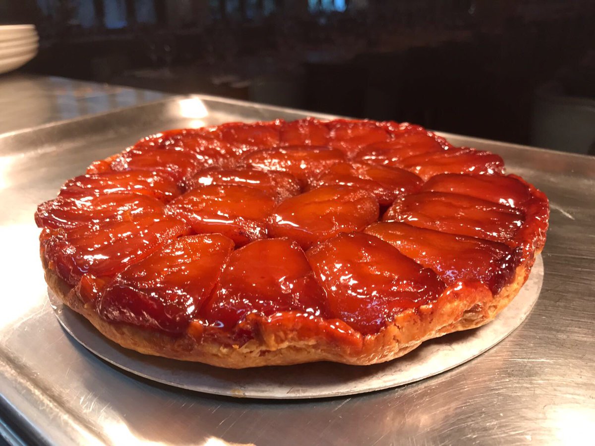 GoodmansKitchen's tweet image. Our Group pastry chef got 2nd in the Galvin Finals with this amazon Apple Tatin, congrats Barry.