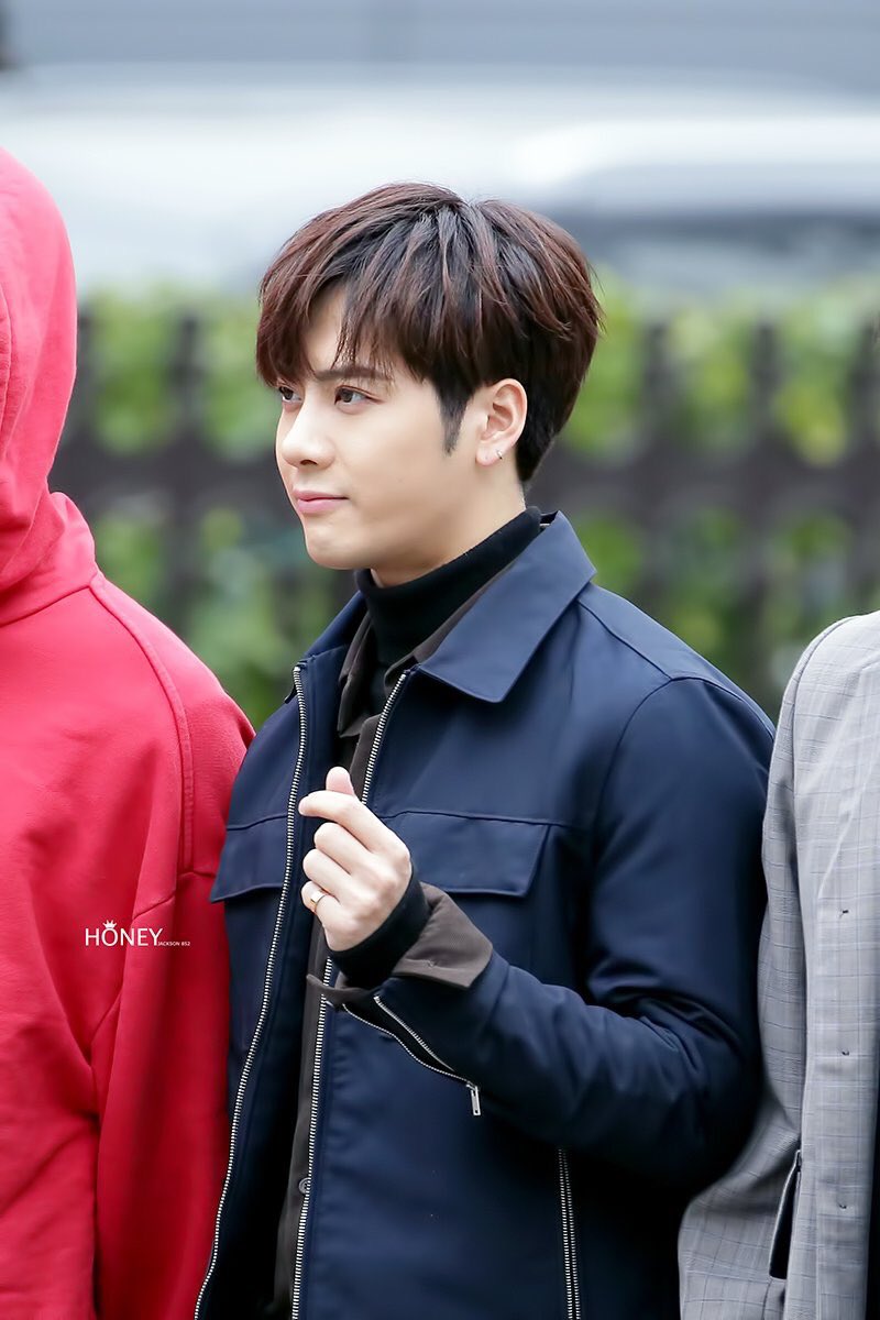 yeoIholic's tweet photo. jackson wang
940328
got7 https://t.co/JUPeeuJkKc