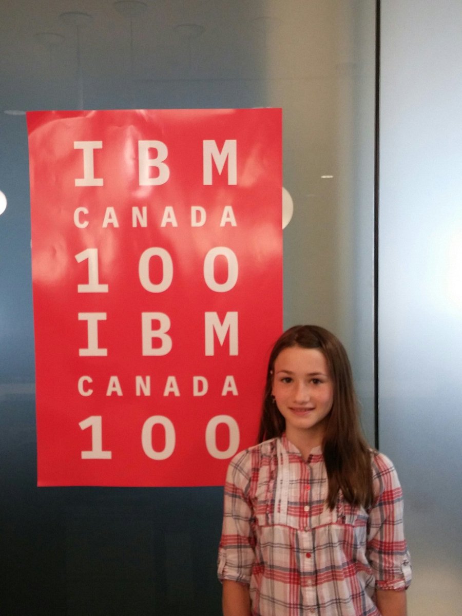 robotsrfun2's tweet image. @robotsrfun2 is volunteering with @learningcode in #yyc for #canadalearningcodeweek