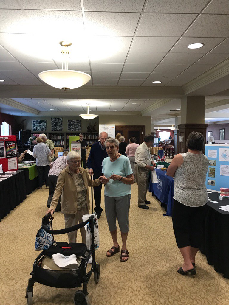 peterboromovers's tweet photo. Lots of folks stopping by today. Come by 10am to 3pm. https://t.co/Xl3fJ8SdOv