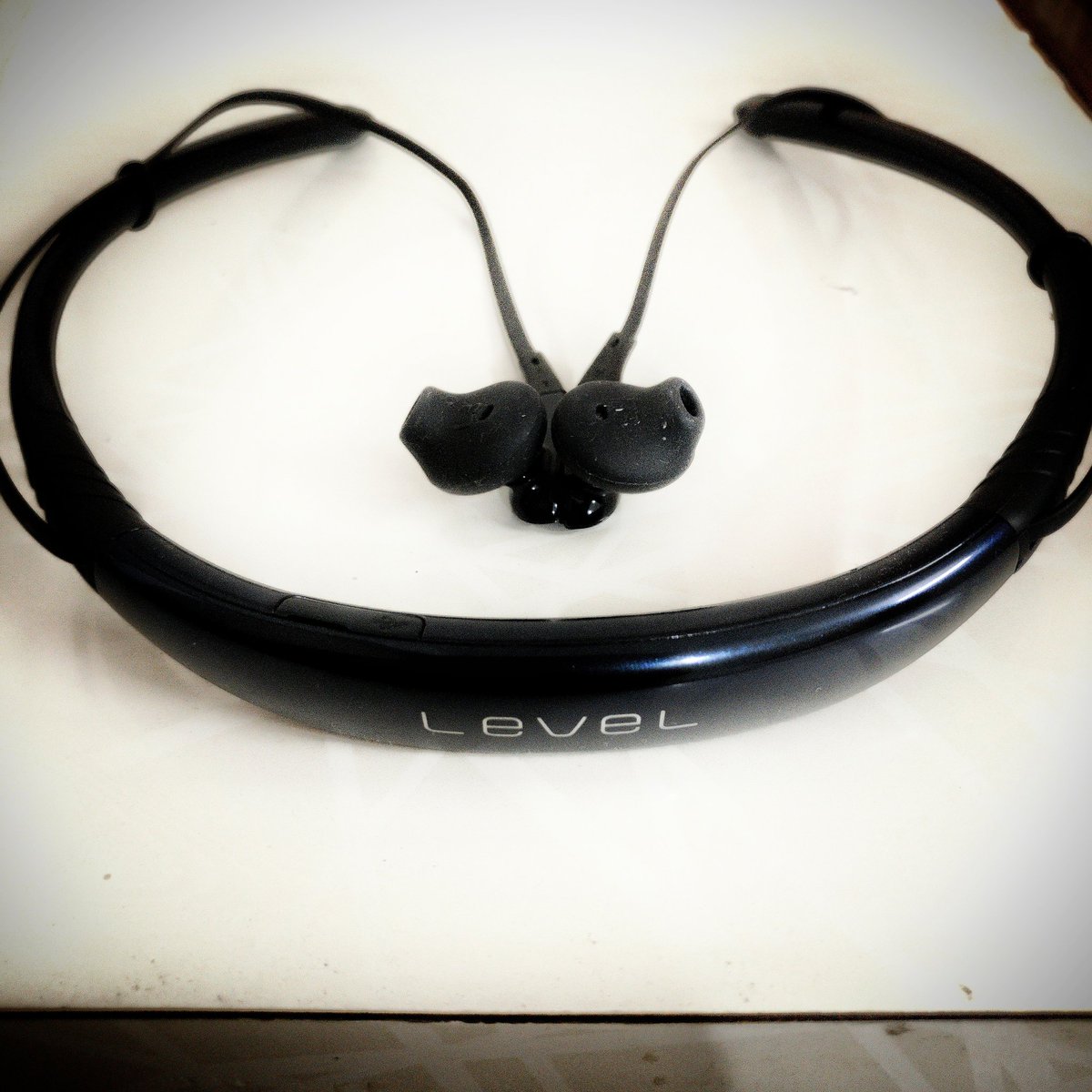 shriramdusane's tweet photo. Got new #bluetooth #headset #samsunglevel https://t.co/dPmMqBM6rl