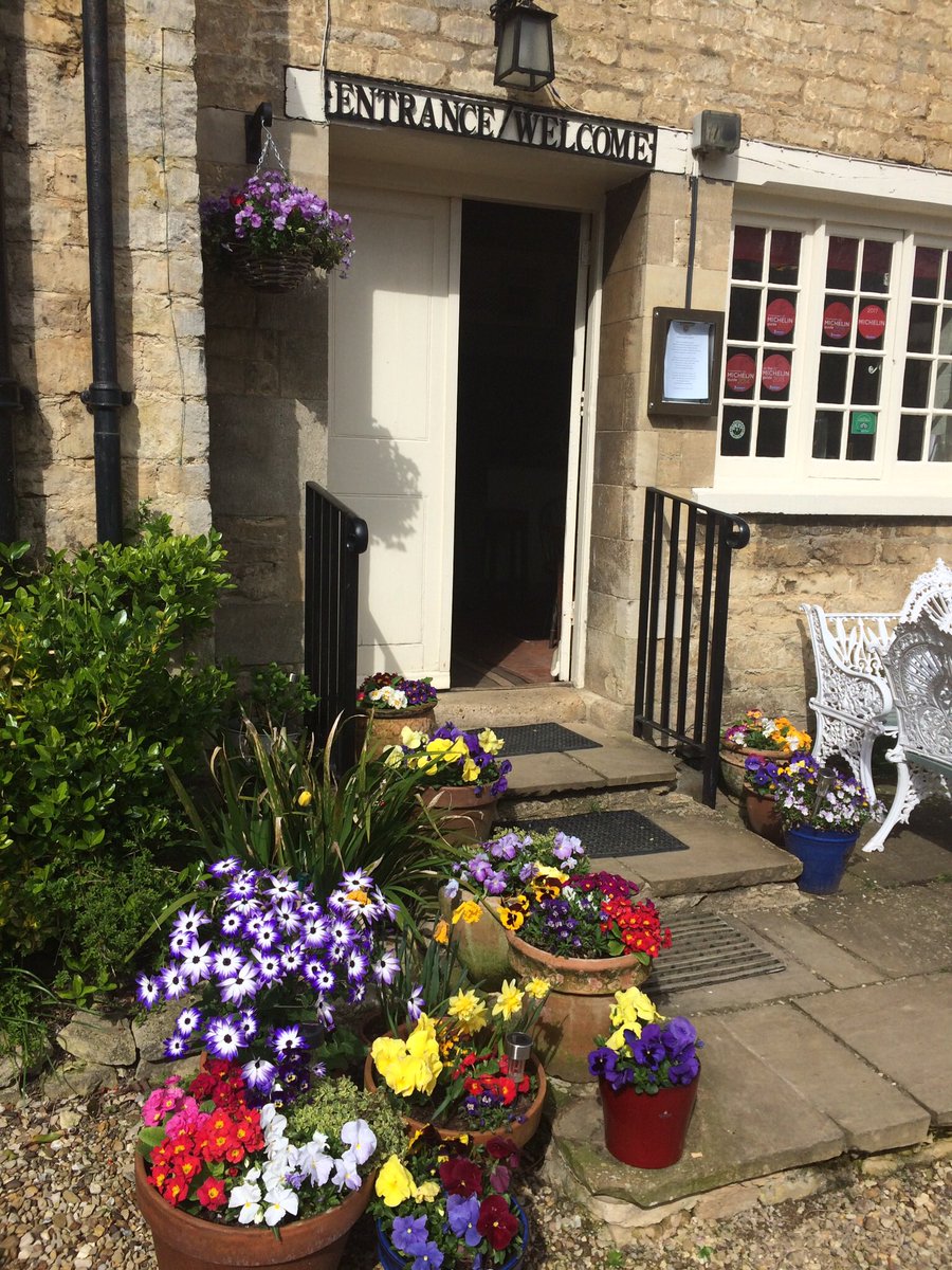 If you've not tried The Jackson Stops in Stretton, you're missing out! Great food, warm welcome,it's bloomin' great! thejacksonstops.com