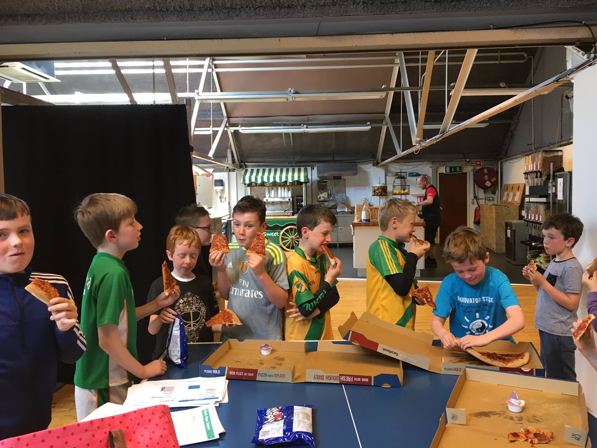 TotoroCoderdojo's tweet image. Last day of #CoderDojo and it&apos;s heads down for @coolestprojects. Thanks @WebSummit for hosting us and for bringing 🍕🍕🍕