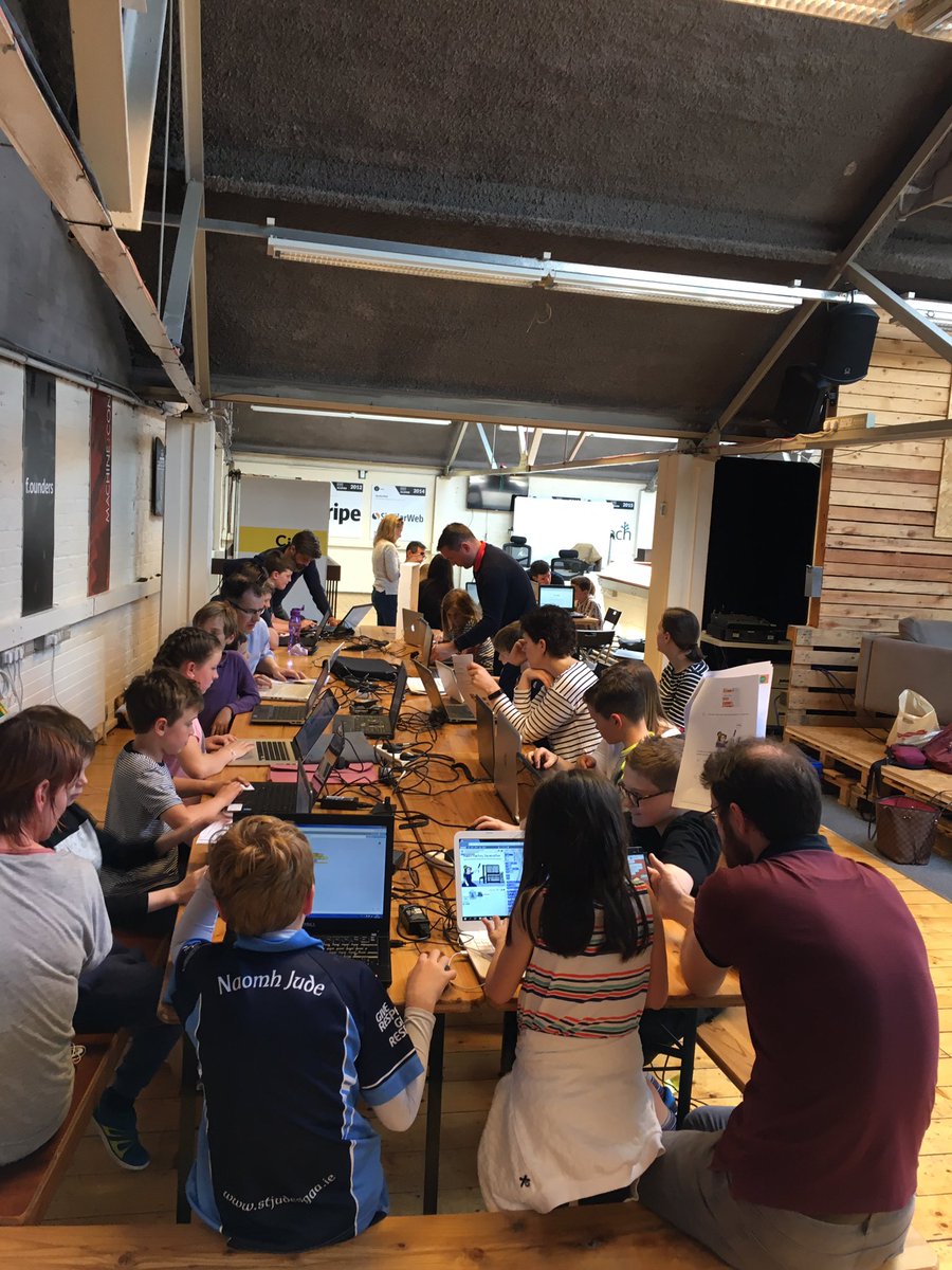 TotoroCoderdojo's tweet image. Last day of #CoderDojo and it&apos;s heads down for @coolestprojects. Thanks @WebSummit for hosting us and for bringing 🍕🍕🍕