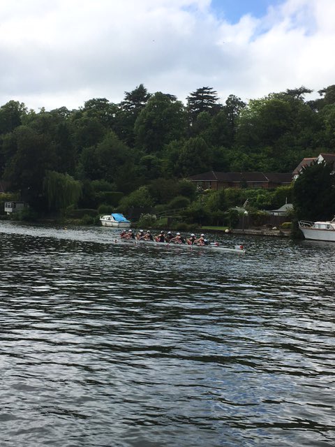 spsadmissions's tweet photo. The eight is in the final also at #readingregatta @StPaulsSchoolNH https://t.co/lxBc3V3Fme
