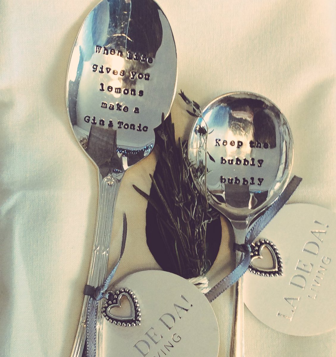 Willow & Gray tweet media