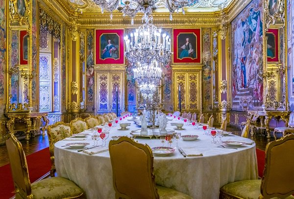 blogciaotutti's tweet image. Uit het Ciao tutti archief: De pracht en praal van het Palazzo Reale ciaotutti.nl/reizen-door-it… #turijn