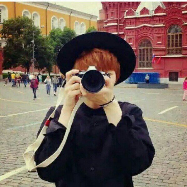 __ValEnt's tweet image. Гоу ту бэк #AGUSTD будем ждать #BTSWEEK