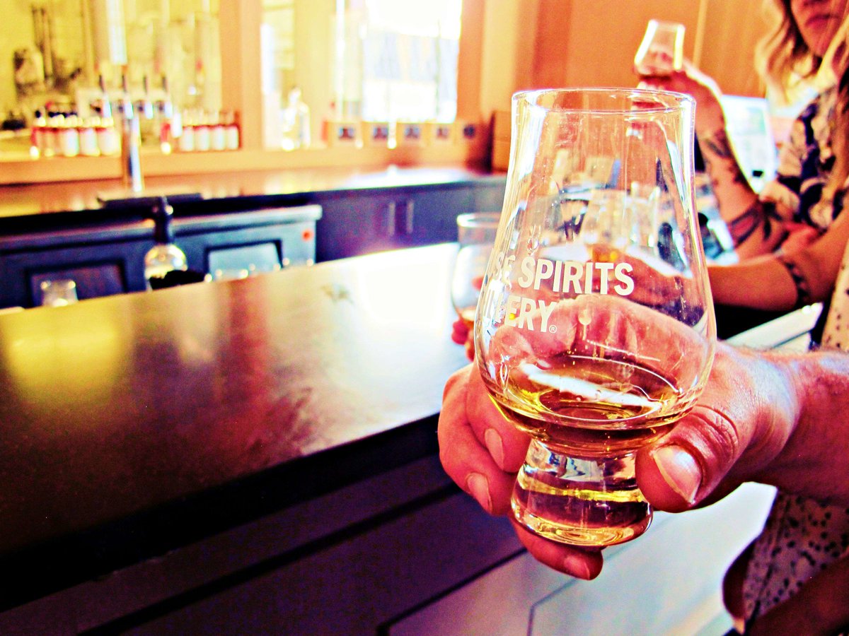 forktown's tweet photo. Guaranteed to put you in good spirits. Our all new Craft Cocktail Tour starts June 22.
#spirits #distillery #forktown #pdx #pdxdrinks https://t.co/KBhZprqvPt