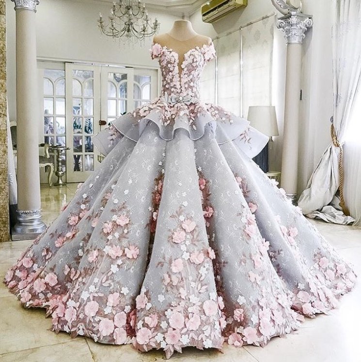 AT_Gorgeous's tweet photo. Dress envy  😍 https://t.co/L929OSWANa