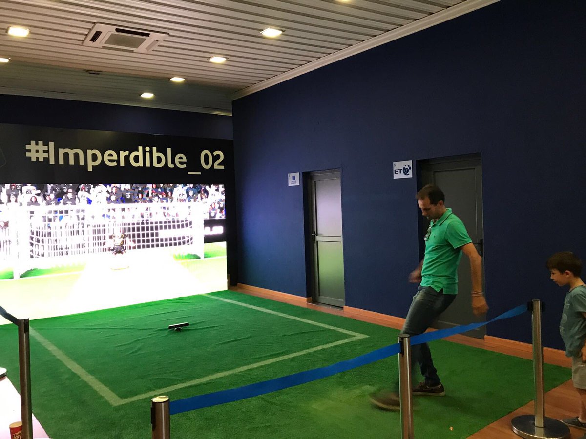 irrepetibles_es's tweet photo. Disfrutando con @ImperdibleCotec @Cotec_Innova en el Manzanares https://t.co/TJrPydNPGw