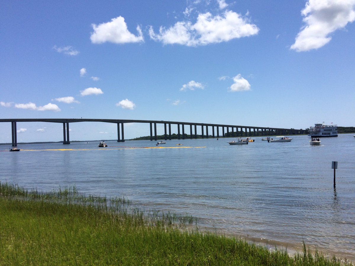 CHSDuckRace's tweet photo. The ducks are racing in! https://t.co/uwTa4D5UFK